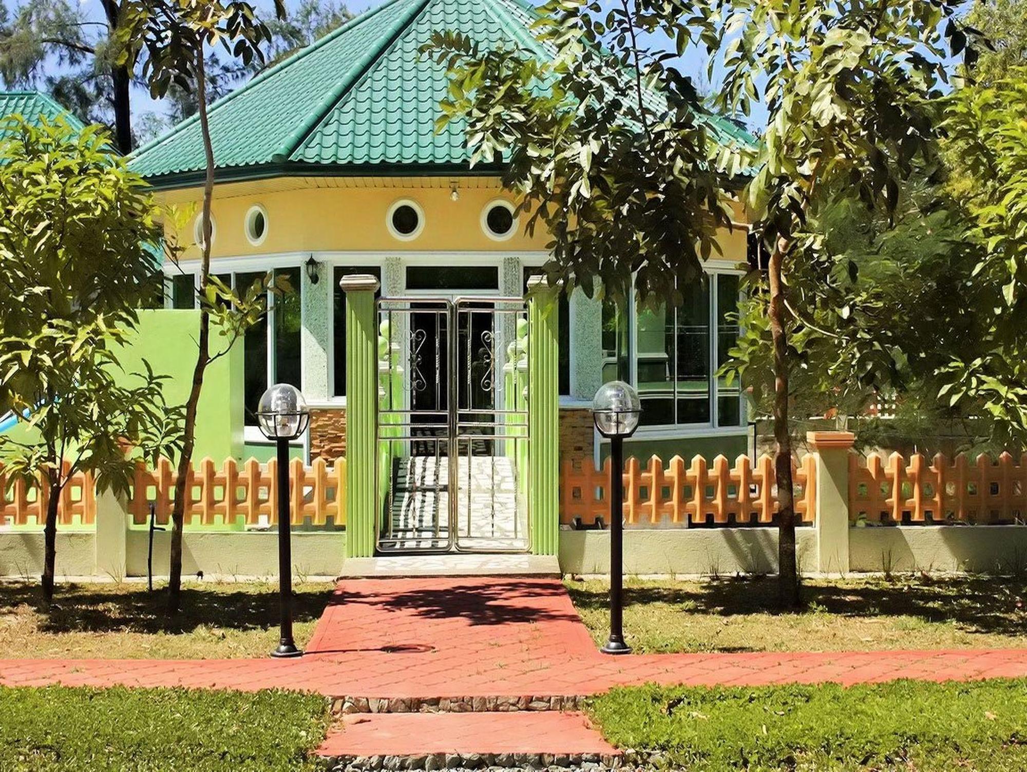 Dureme Mansion Hotel And Resort Castillejos Exterior foto